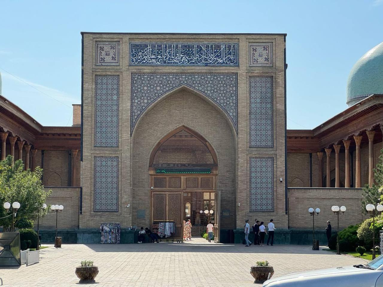 Abay Street- Tashkent City Center 외부 사진