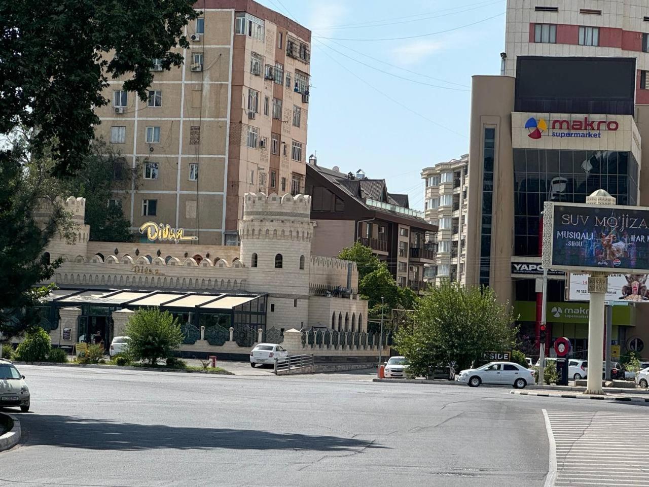 Abay Street- Tashkent City Center 외부 사진