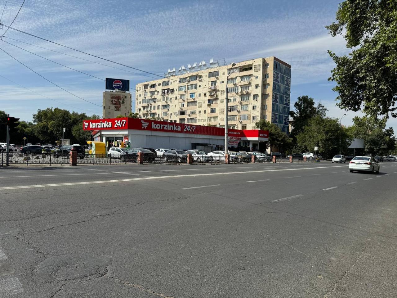 Abay Street- Tashkent City Center 외부 사진